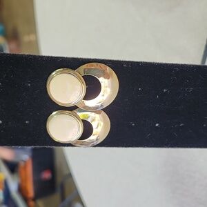 Vintage 80s cream and gold tone earrings